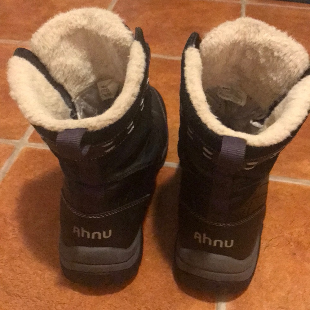 Ahnu lace up ankle high boots